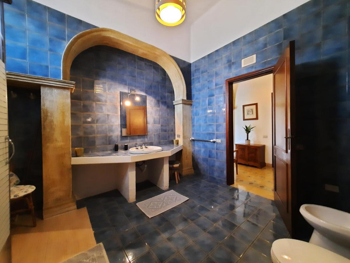 Villa Del Commendatore Sirugo Авола Экстерьер фото